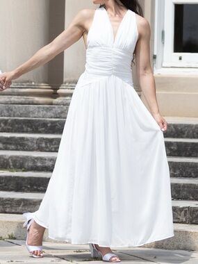 Selfie Leslie White Halter A-Line Maxi Wedding Dress